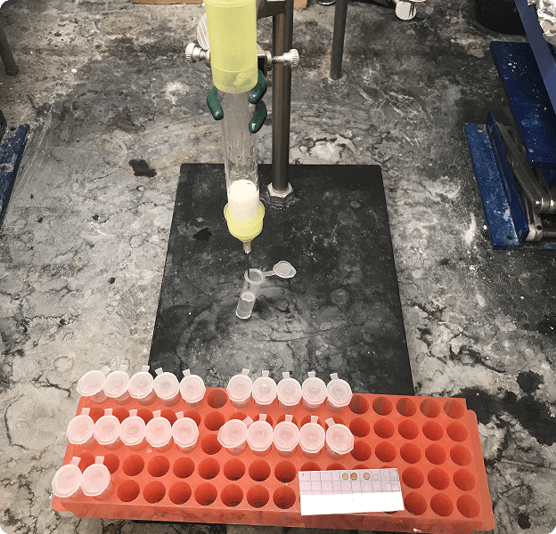A small C18 column with numerous 1.5 mL fractions